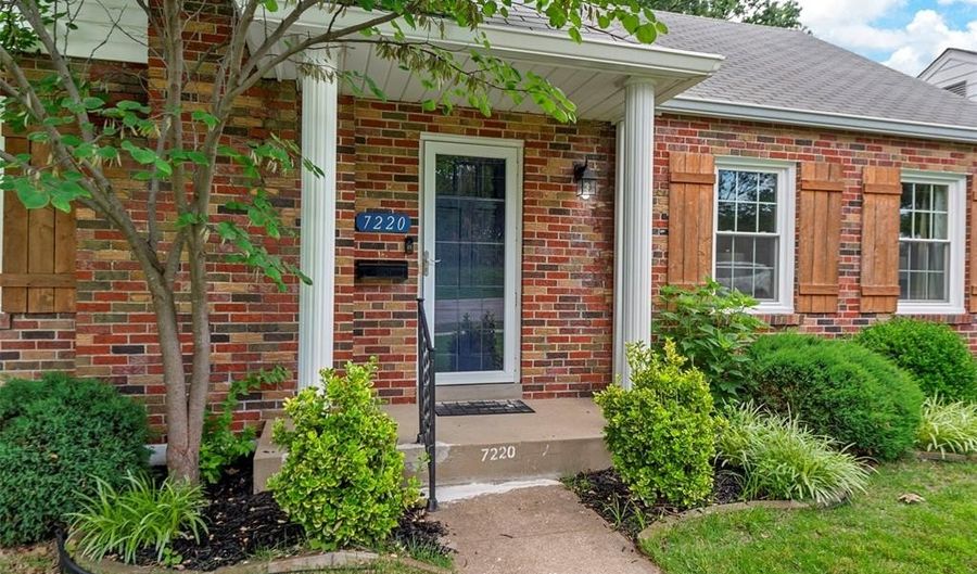 7220 Mackenzie Rd, Affton, MO 63123 - 2 Beds, 2 Bath