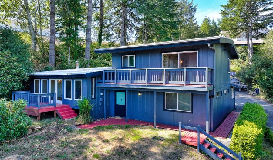 97639 MARINA HEIGHTS Loop, Brookings, OR 97415 - 3 Beds, 3 Bath