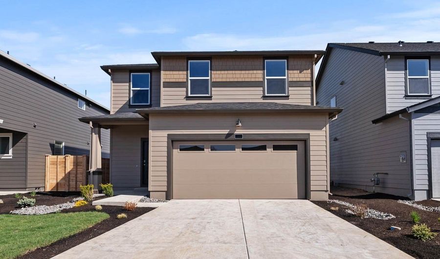 20596 Button Brush Ave, Bend, OR 97702 - 4 Beds, 3 Bath