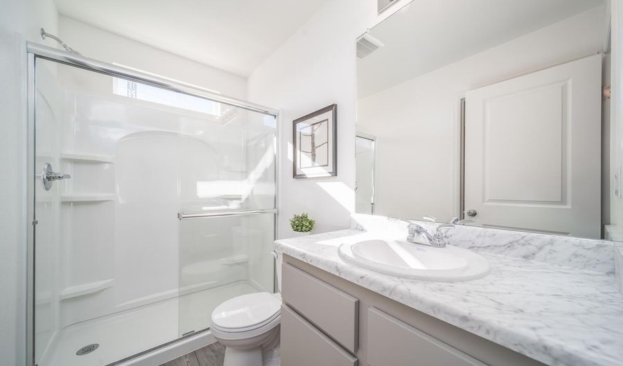 46534 Avery Ln, Bennett, CO 80102 - 3 Beds, 2 Bath