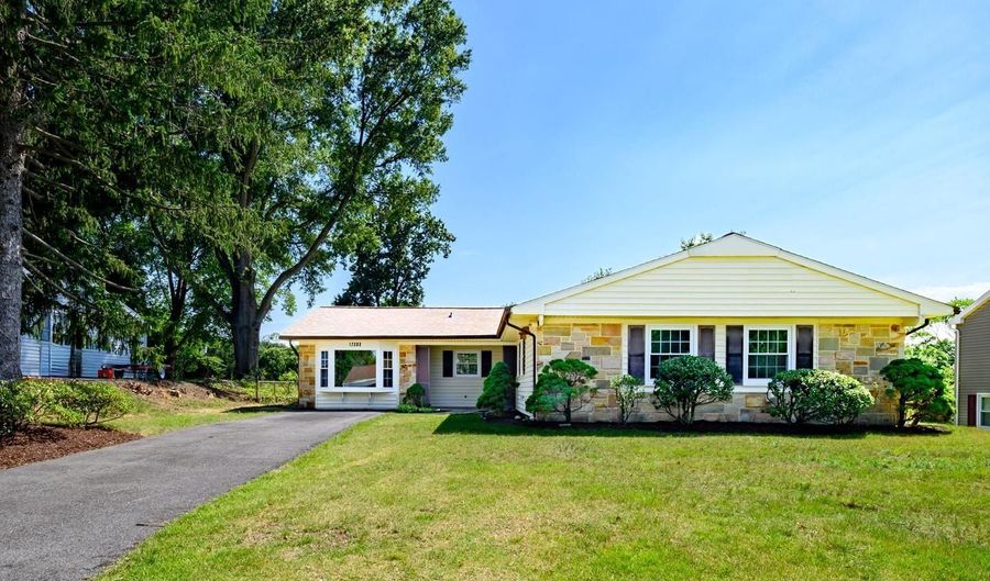 12303 MANVEL Ln, Bowie, MD 20715 - 4 Beds, 3 Bath