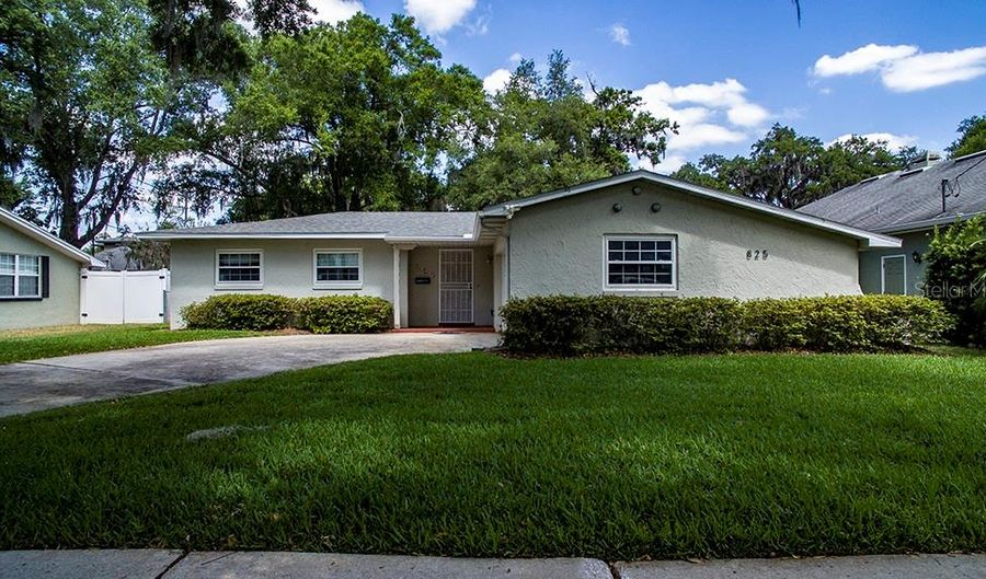 825 GOLFVIEW St, Orlando, FL 32804 - 3 Beds, 2 Bath