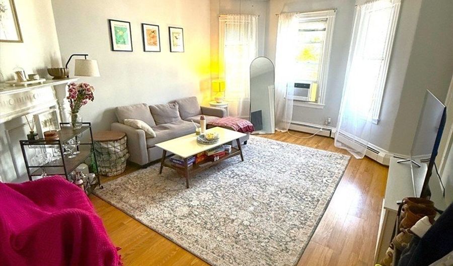 501 E 3rd 2, Boston, MA 02127 - 2 Beds, 1 Bath