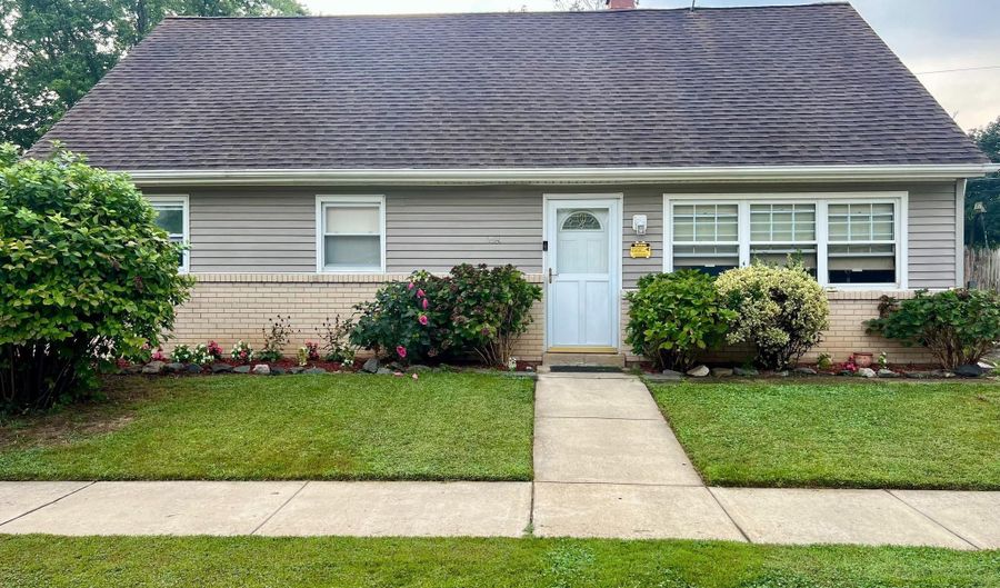 18 REYBOLD Dr, Delaware City, DE 19706 - 4 Beds, 1 Bath