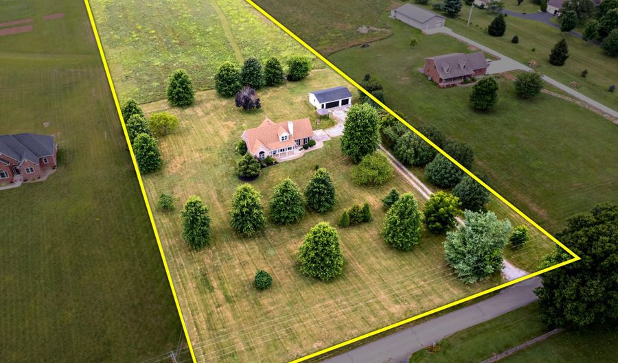 1437 Beards Ln, Bagdad, KY 40003 - 3 Beds, 3 Bath