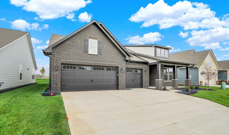 5076 Foxley Park Ln, Avon, IN 46123 - 3 Beds, 3 Bath