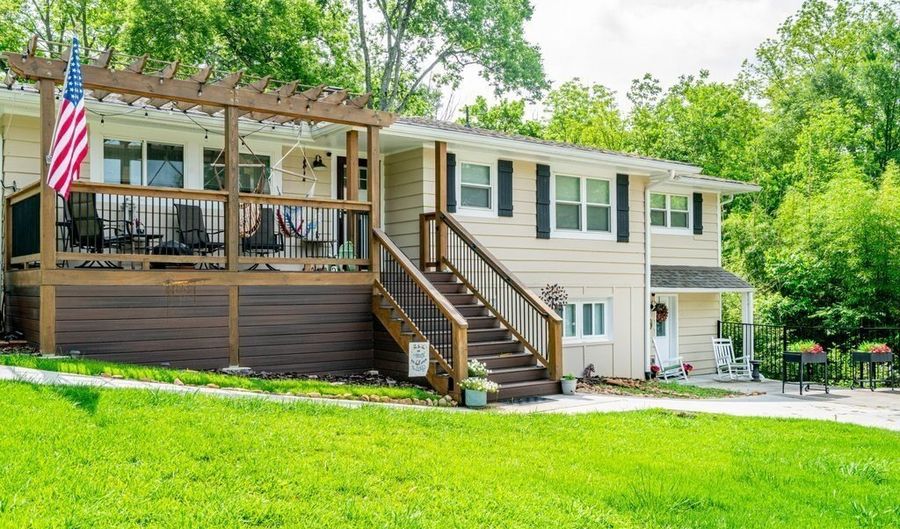 4570 Academy, Acworth, GA 30101 - 2 Beds, 1 Bath