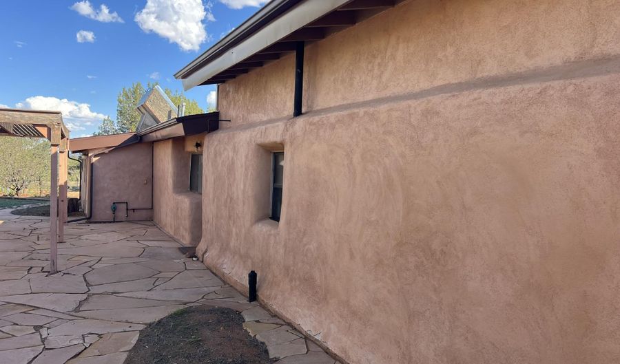 43 N9157, Concho, AZ 85924 - 3 Beds, 2 Bath