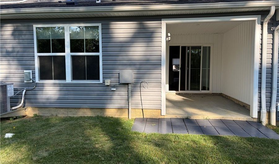 1288 Divot Cir, Akron, OH 44313 - 3 Beds, 3 Bath