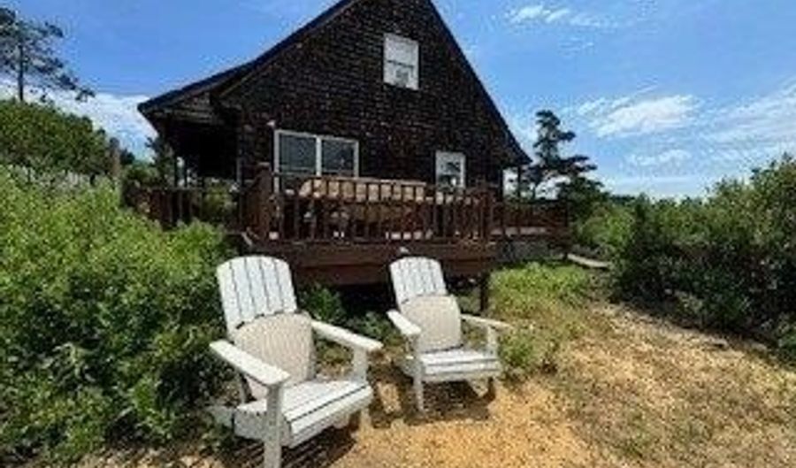 3 Enoch Is, Amityville, NY 11701 - 3 Beds, 2 Bath