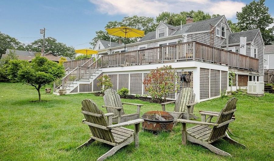 50 Cole St, Jamestown, RI 02835 - 2 Beds, 2 Bath