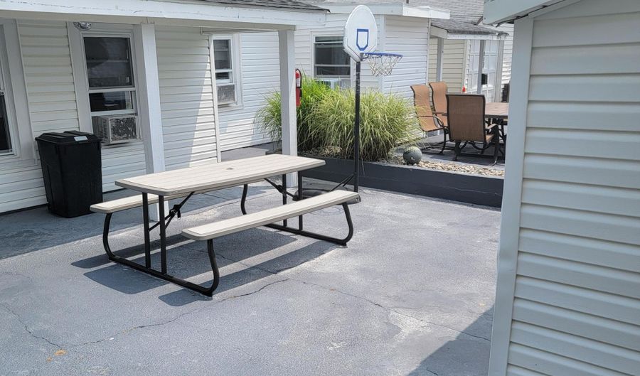 206 16th Ave Front, Belmar, NJ 07719 - 2 Beds, 1 Bath