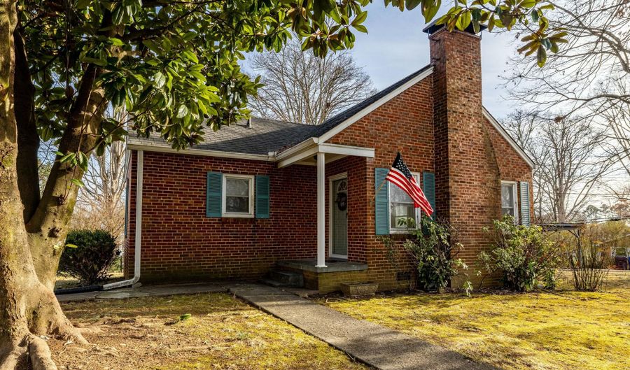 1791 Ramsay St, Alcoa, TN 37701 - 2 Beds, 1 Bath