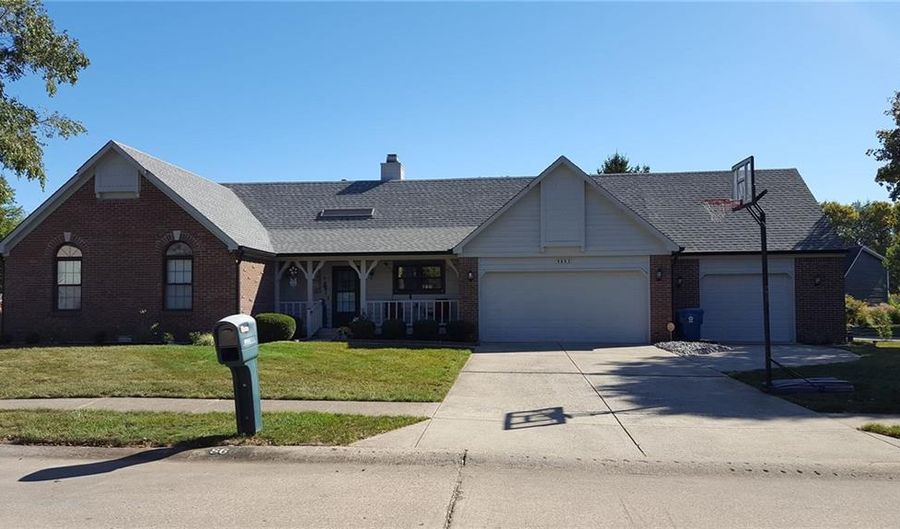 8663 Spend A Buck Dr, Indianapolis, IN 46217 - 3 Beds, 2 Bath