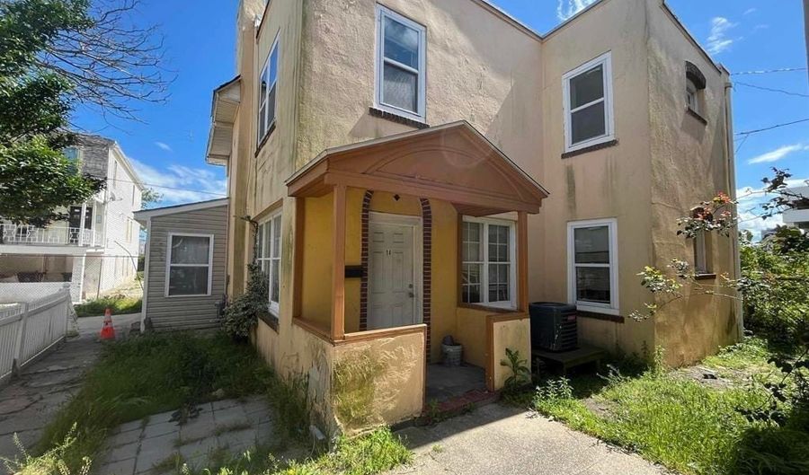 14 Belle Haven Ct, Atlantic City, NJ 08401 - 3 Beds, 2 Bath