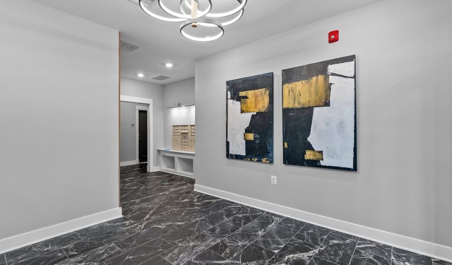 43795 TRANSIT Sq 107, Ashburn, VA 20147 - 1 Beds, 1 Bath