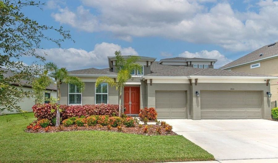 7401 PARADISO Dr, Apollo Beach, FL 33572 - 5 Beds, 4 Bath