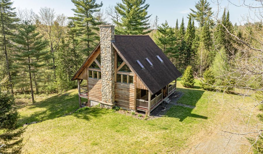 1 Judges Point Rd, Abbot, ME 04406 - 2 Beds, 1 Bath