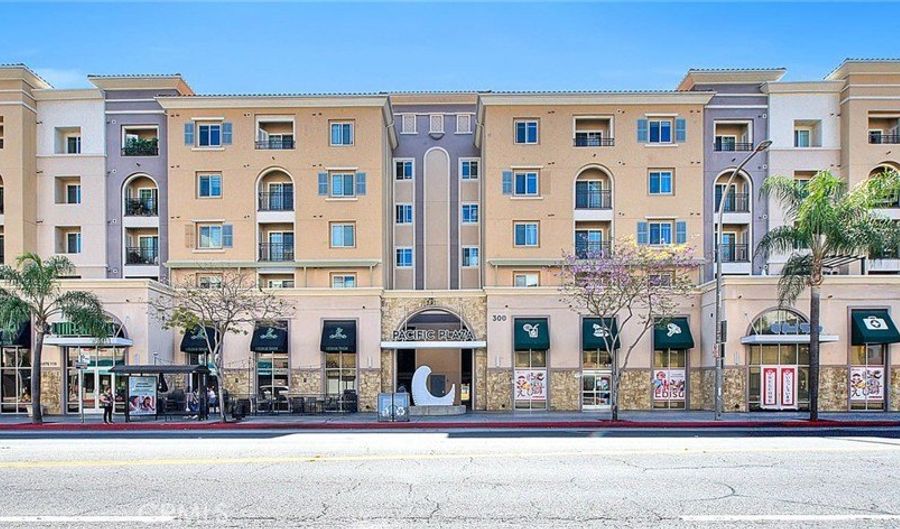 11 S 3rd St 226, Alhambra, CA 91801 - 1 Beds, 2 Bath