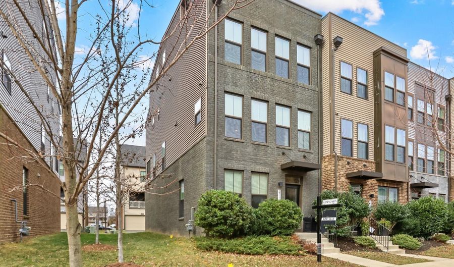 22315 TEES Ter, Ashburn, VA 20148 - 5 Beds, 5 Bath