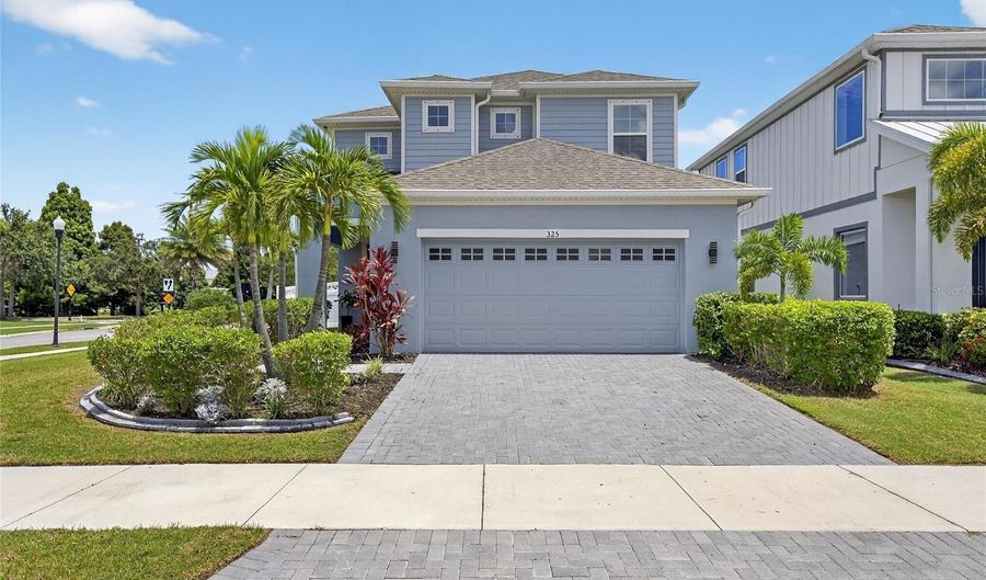325 SHORE CRAB Way, Apollo Beach, FL 33572 - 4 Beds, 4 Bath