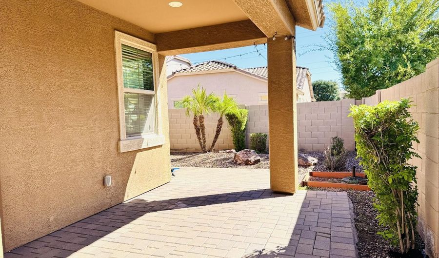 3253 S Miller Dr, Chandler, AZ 85286 - 5 Beds, 3 Bath