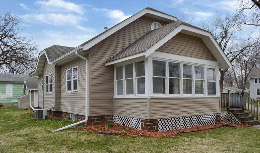 602 S Jones St, Algona, IA 50511 - 2 Beds, 1 Bath