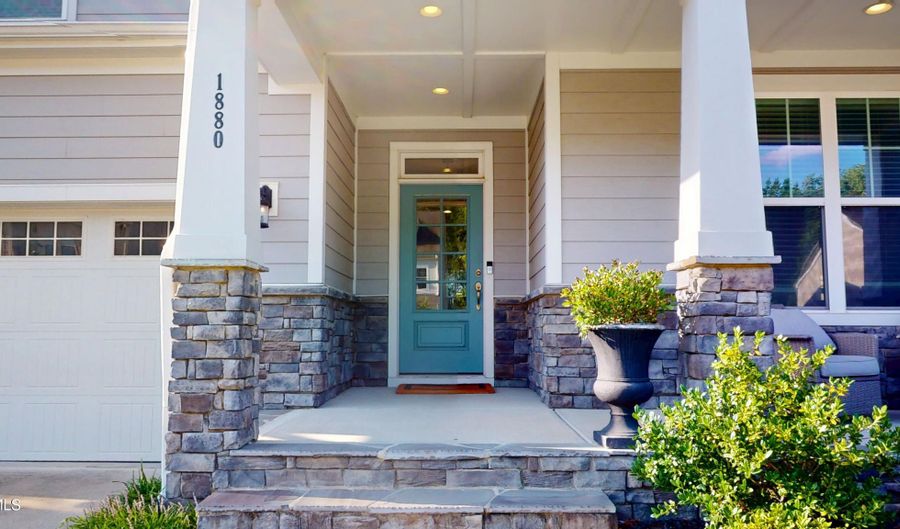 1880 Woodall Crest Dr, Apex, NC 27502 - 5 Beds, 5 Bath