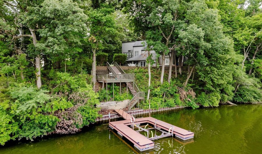 18 Point Ln, Arcadia, IN 46030 - 4 Beds, 3 Bath