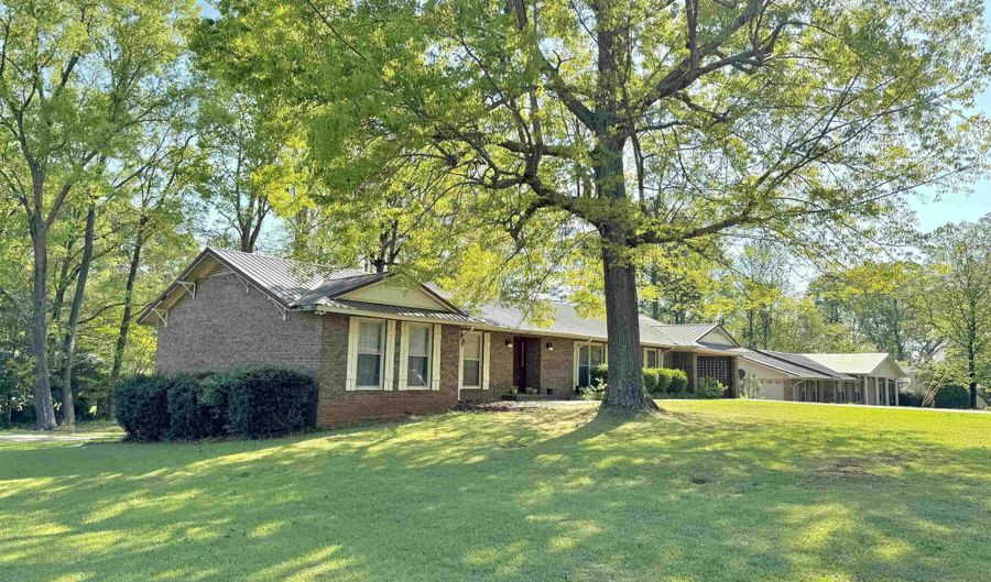 3820 CAFFEY WOODS Rd, Anniston, AL 36207 - 3 Beds, 2 Bath