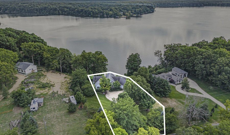3858 Allegan Dam Rd, Allegan, MI 49010 - 5 Beds, 4 Bath