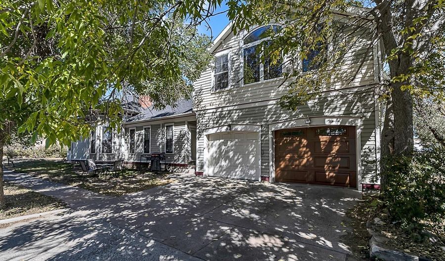 801 E 17TH St, Cheyenne, WY 82001 - 0 Beds, 3 Bath