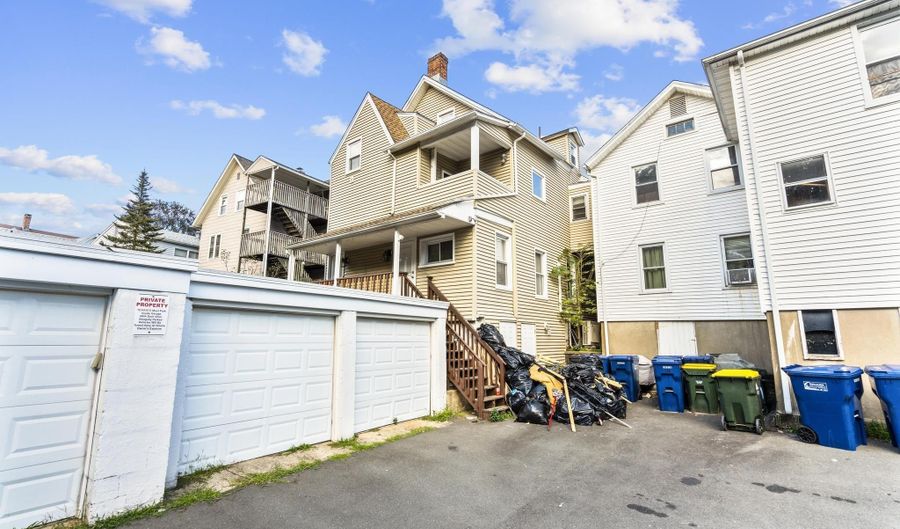 121 N State St, Ansonia, CT 06401 - 7 Beds, 3 Bath