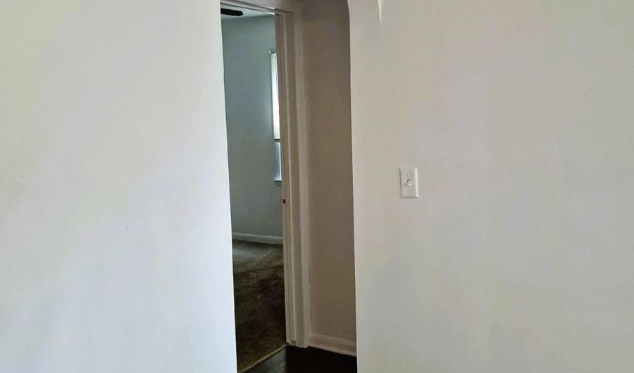 1411 O St, Auburn, NE 68305 - 2 Beds, 1 Bath