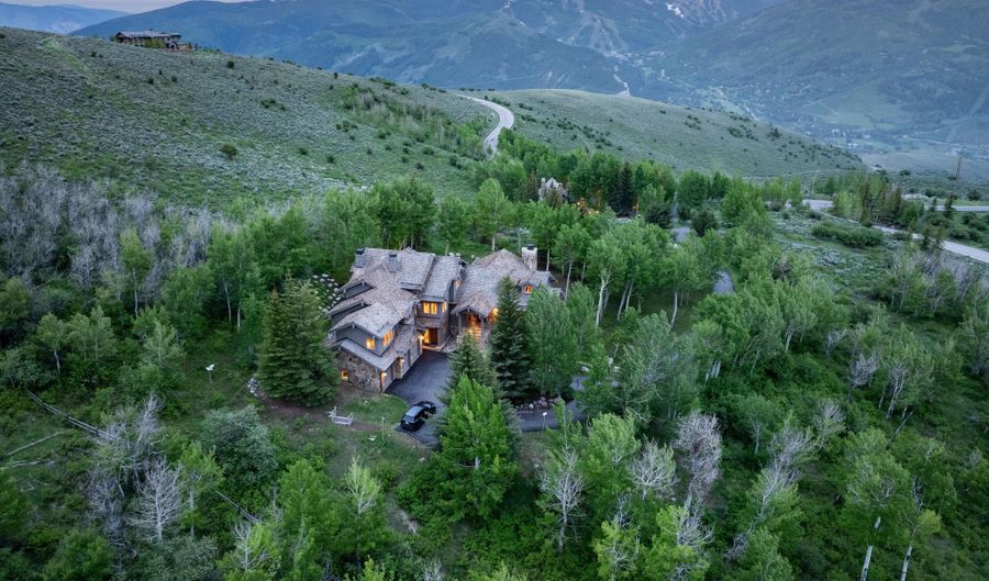 2005 Wildwood Rd, Avon, CO 81620 - 5 Beds, 7 Bath