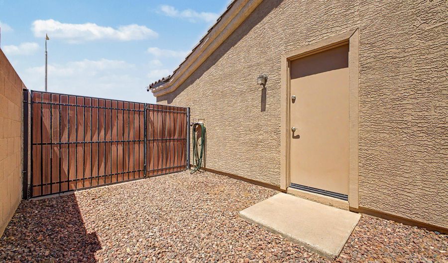 11017 W WASHINGTON St, Avondale, AZ 85323 - 4 Beds, 2 Bath