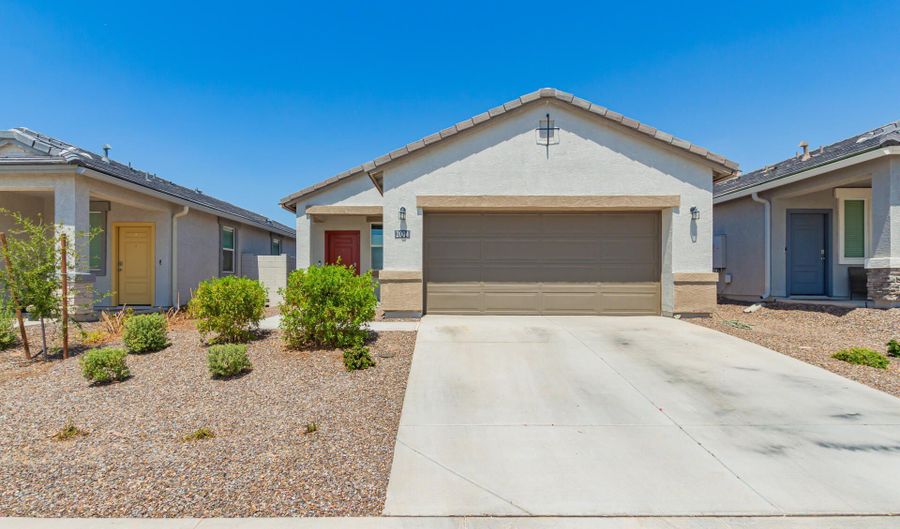 2004 W Sandoval Ave, Apache Junction, AZ 85120 - 3 Beds, 2 Bath