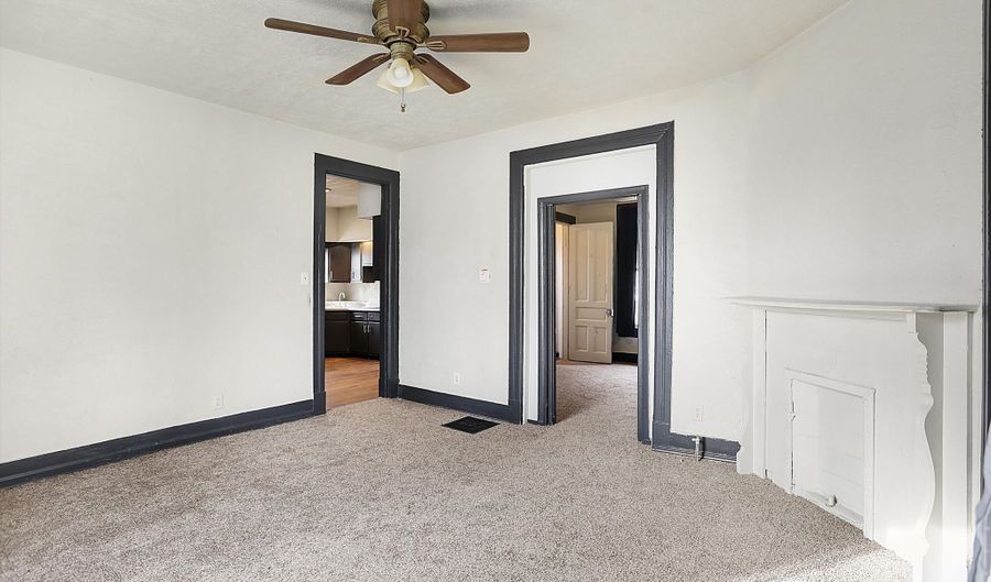 421 W 7th, Anderson, IN 46016 - 0 Beds, 0 Bath
