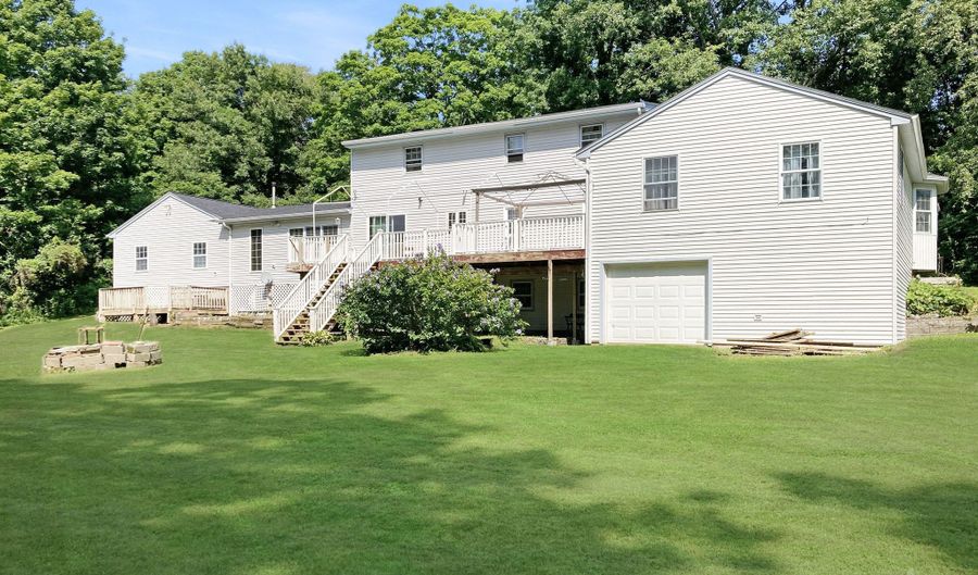 137 Ference Rd, Ashford, CT 06278 - 4 Beds, 3 Bath