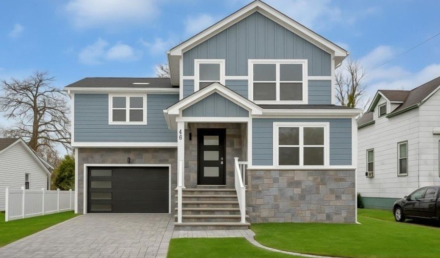 46 Phelps Ave, Bergenfield, NJ 07621 - 5 Beds, 4 Bath