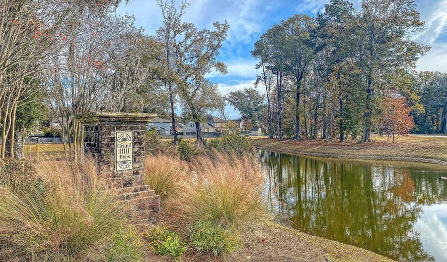 187 Gazania Way, Charleston, SC 29414 - 3 Beds, 2 Bath