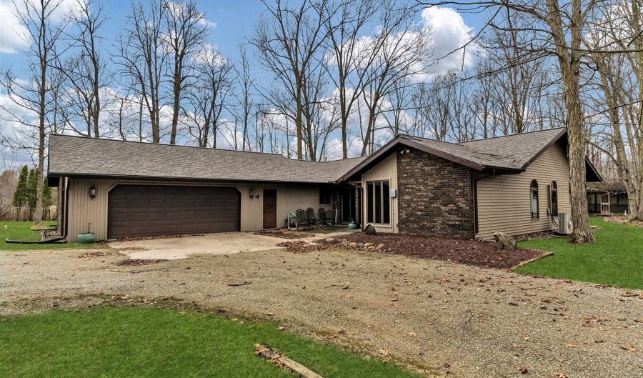 1682 N 750 E, Avilla, IN 46710 - 4 Beds, 3 Bath
