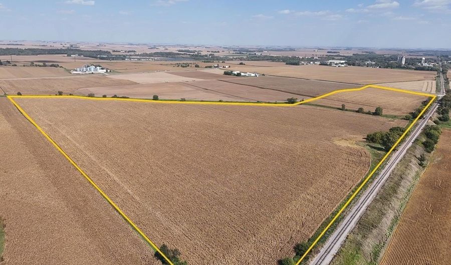 Uu Avenue, Ackley, IA 50601 - 0 Beds, 0 Bath