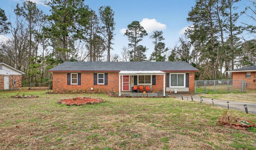 2914 Cumberland Dr, Augusta, GA 30906 - 4 Beds, 2 Bath