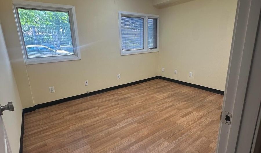 7202- A POPLAR St 1, Annandale, VA 22003 - 0 Beds, 0 Bath