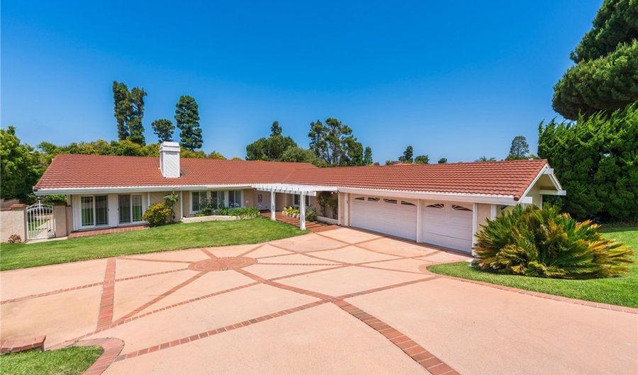 30243 Avenida Selecta, Rancho Palos Verdes, CA 90275 - 4 Beds, 3 Bath
