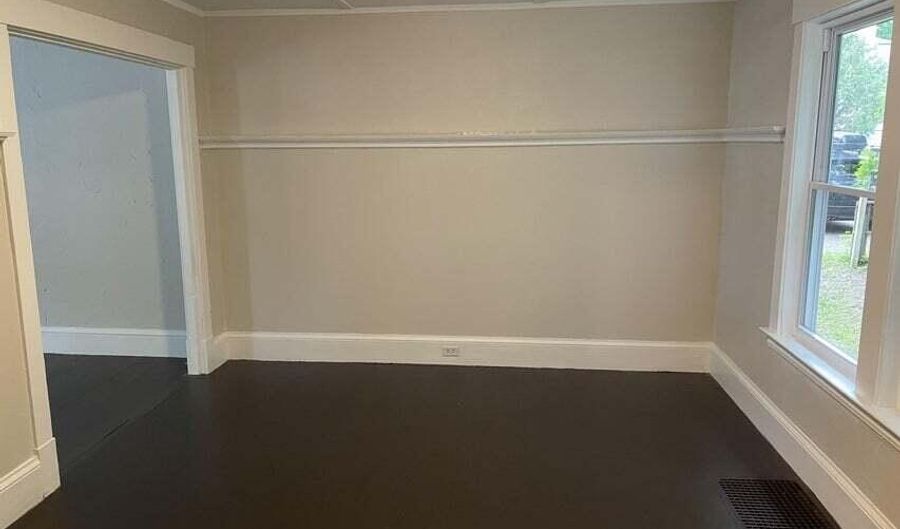 30 Patterson St, Augusta, ME 04330 - 0 Beds, 2 Bath