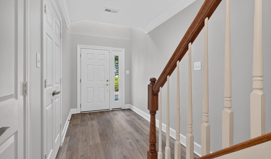 3352 5TH St S, Arlington, VA 22204 - 3 Beds, 3 Bath