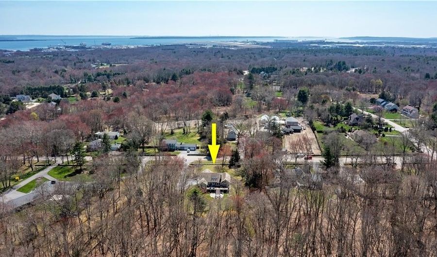 454 N Quidnessett Rd, North Kingstown, RI 02852 - 3 Beds, 3 Bath
