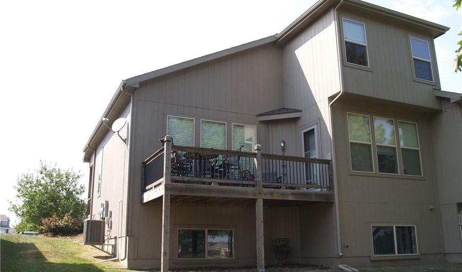 1309 N 158th Ter, Basehor, KS 66007 - 3 Beds, 3 Bath